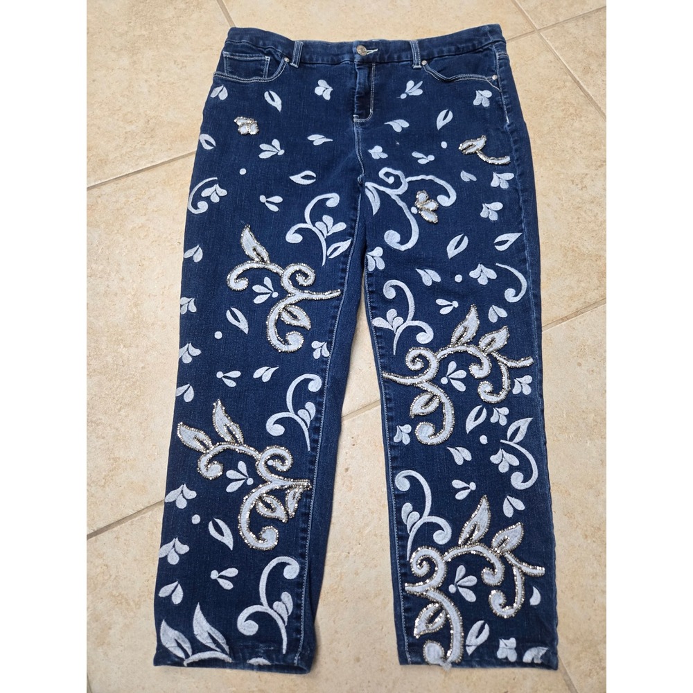 Chicos So Slimming Girlfriend Ankle Jeans Blue Embroidered Beaded Size 2 Large